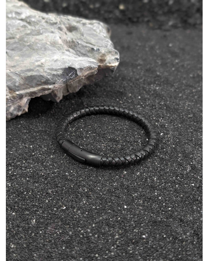Bracelet en cuir rond noir...