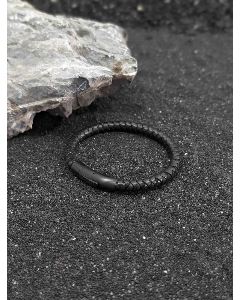 Bracelet en cuir rond noir fermoir mat